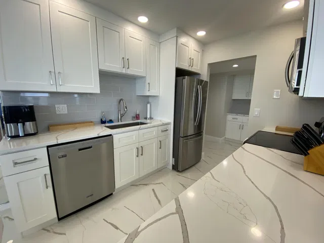Aquarius Condominium Unit 1501 photo 9
