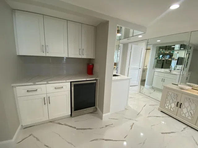 Aquarius Condominium Unit 1501 photo 12