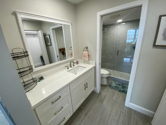Aquarius Condominium Unit 1501 photo 20