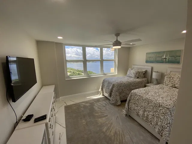 Aquarius Condominium Unit 1501 photo 21