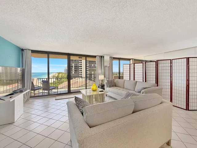Singer Island Unit 1-902 photo 5