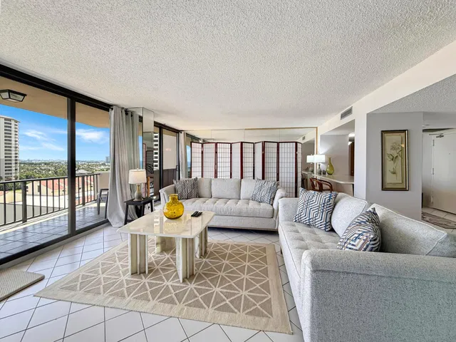 Singer Island Unit 1-902 photo 6