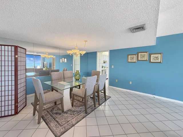 Singer Island Unit 1-902 photo 7
