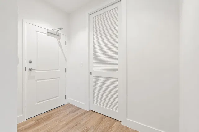 Unit 204 photo 21