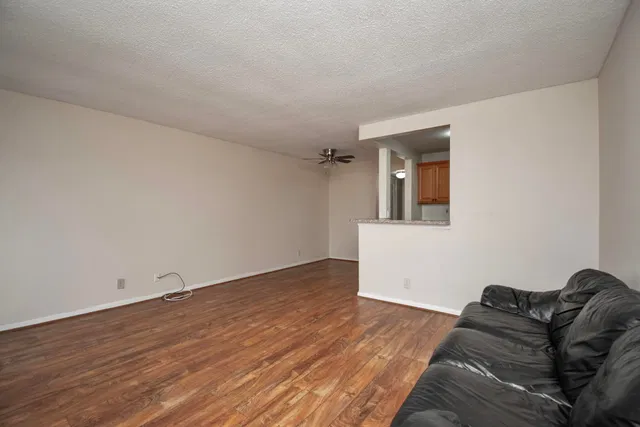 Residence photo 7