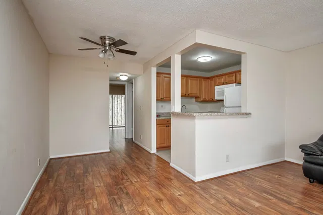 Residence photo 9