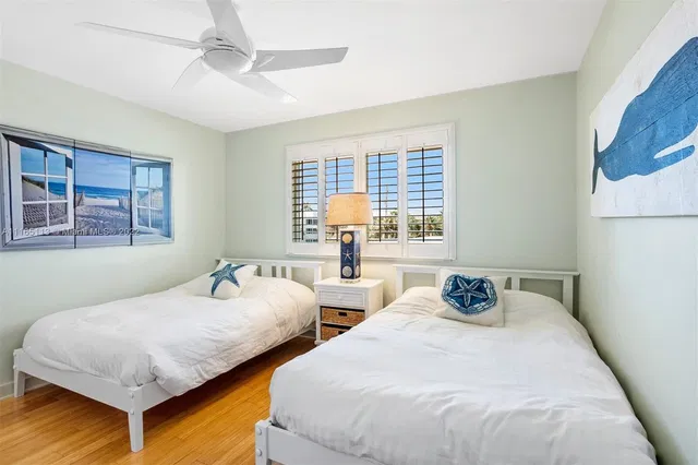 Unit 205 photo 15