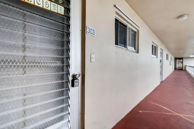 Unit 303 photo 2
