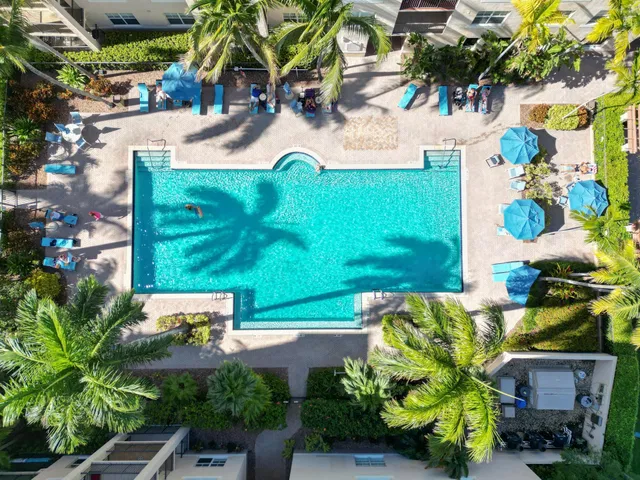 Flagler Pointe Unit 201 photo 4