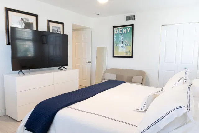 Flagler Pointe Unit 201 photo 22