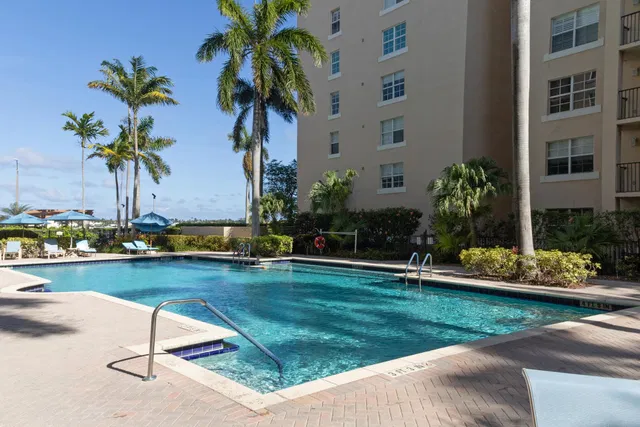 Flagler Pointe Unit 201 photo 35