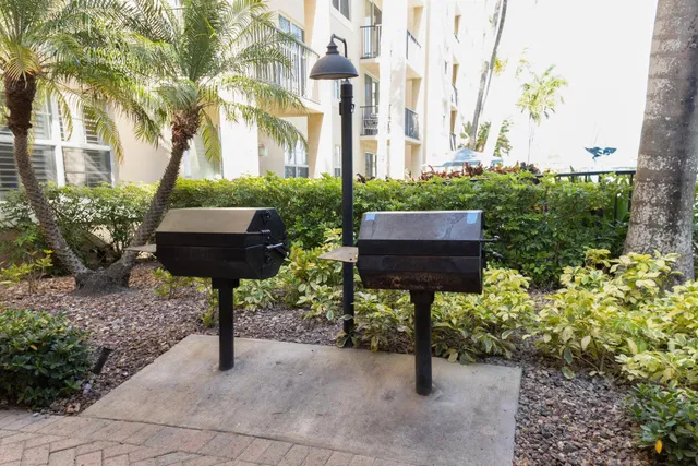 Flagler Pointe Unit 201 photo 39