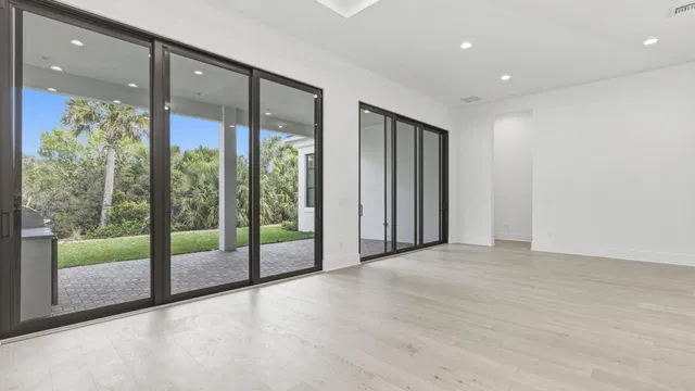 Artistry Palm Beach Gardens Residence photo 8