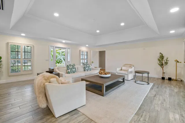 Residence photo 4