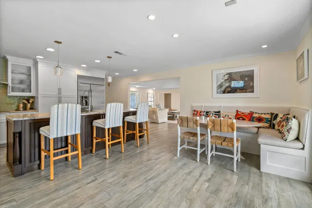 Residence photo 12