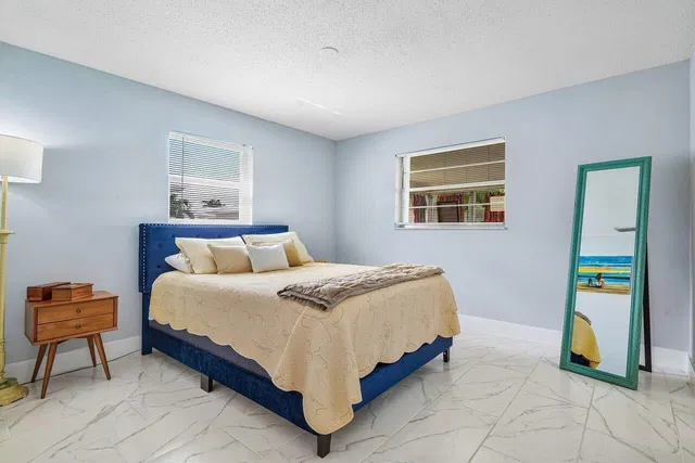 Residence photo 19