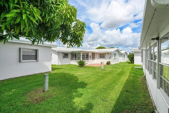 Residence photo 29