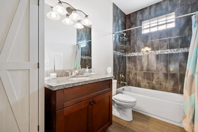 Residence photo 36