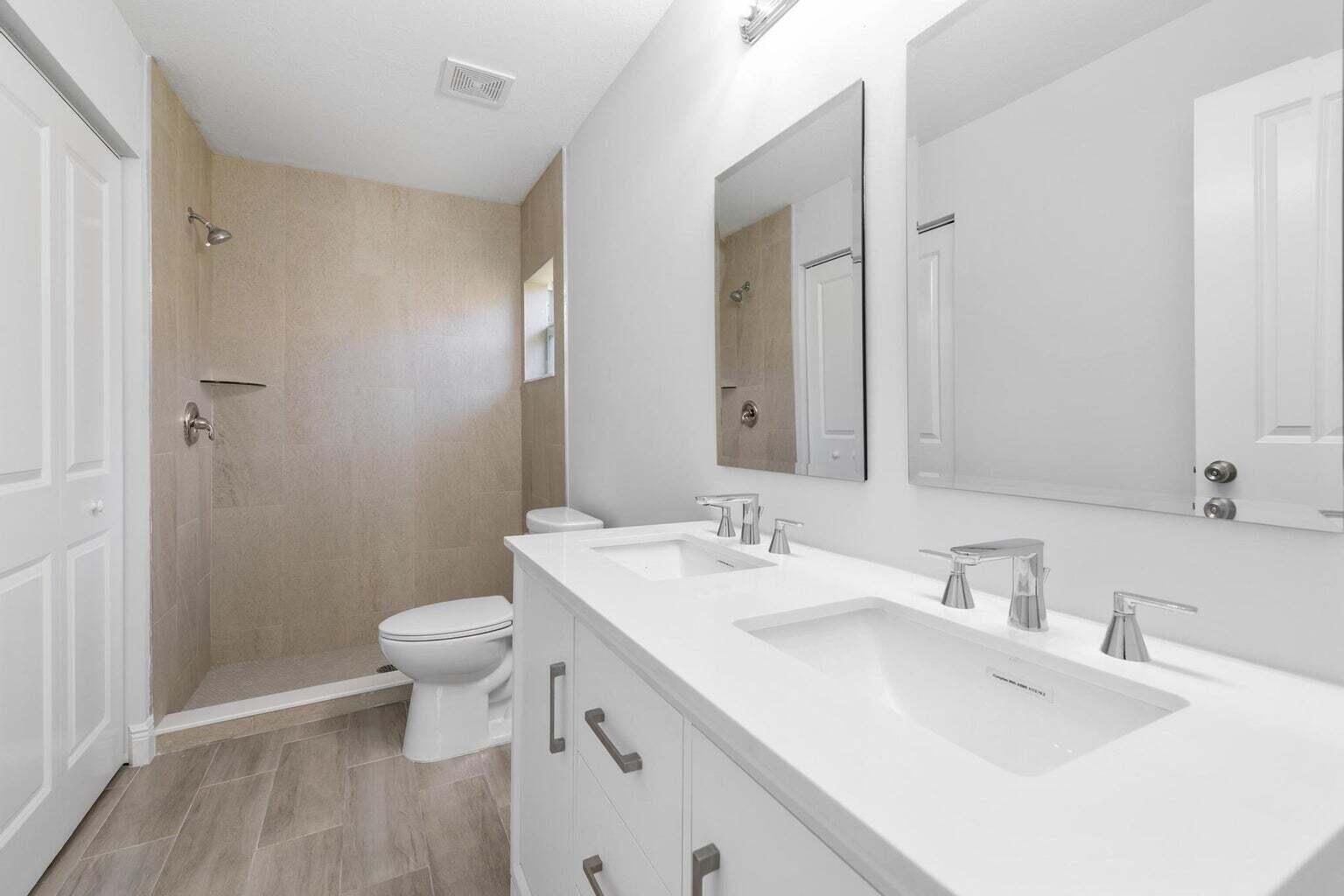 West Palm Beach Residence photo 11