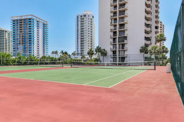 Singer Island Unit 1-304 photo 21