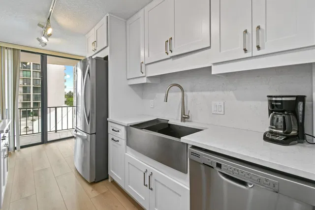 Singer Island Unit 1-304 photo 32