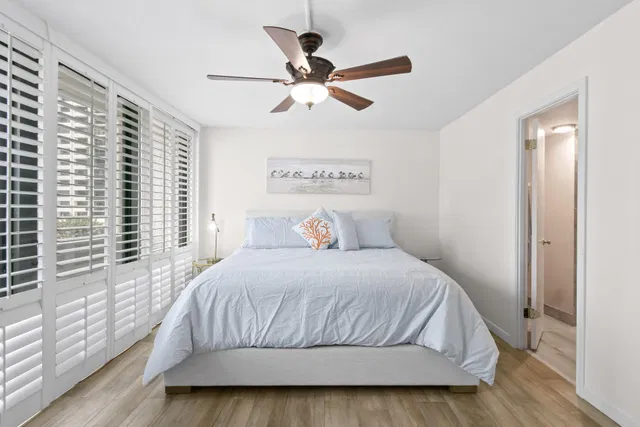 Singer Island Unit 1-304 photo 51