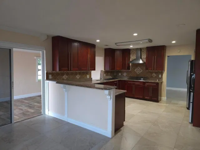 Residence photo 7