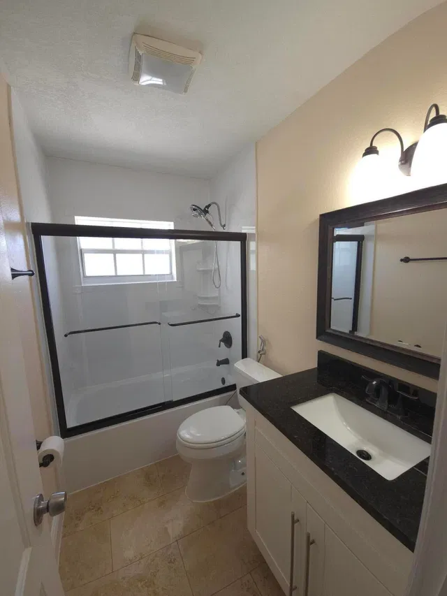 Residence photo 9