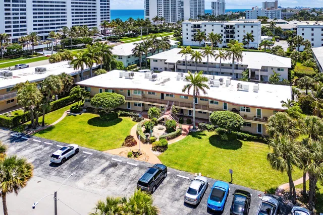 Boca Raton Unit 9 photo 6
