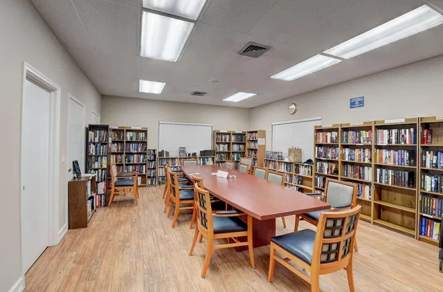 Unit 103 photo 44