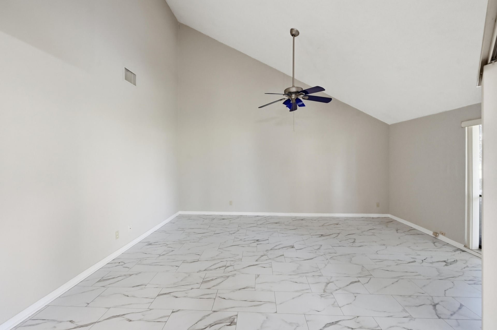 Unit 5 photo 10