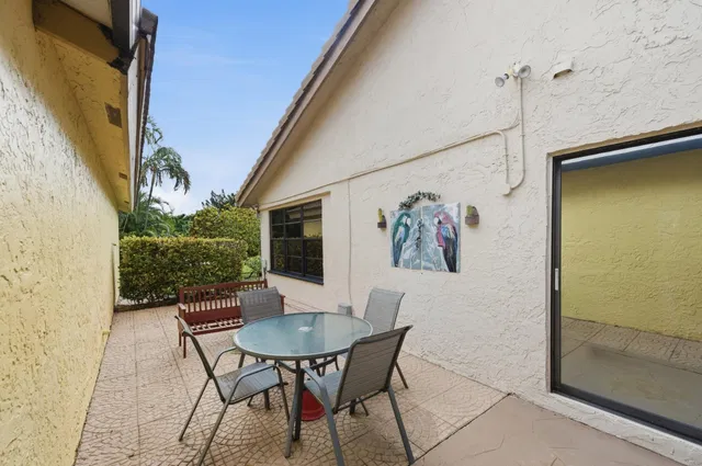  Residence photo 37