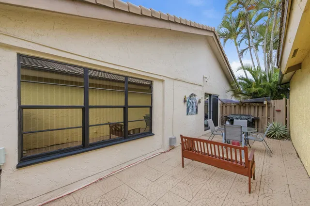  Residence photo 38