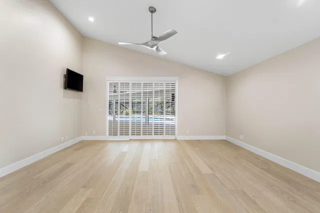 Eastpointe Country Club Residence photo 20
