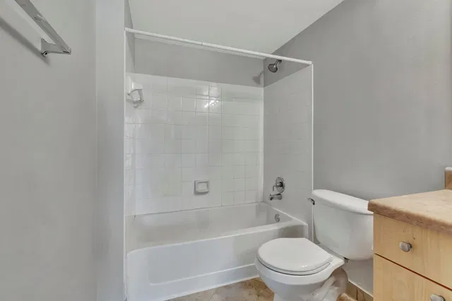  Unit 116 photo 26