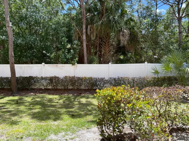 Residence photo 10