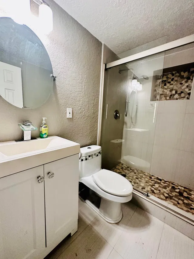Residence photo 10