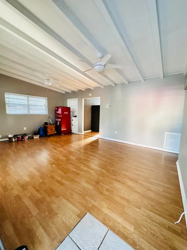 Residence photo 16