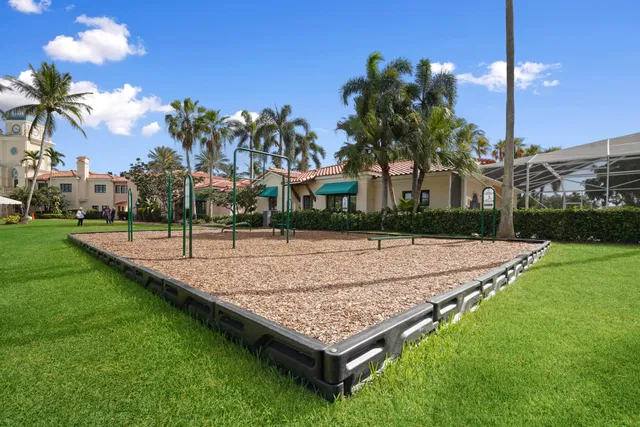 Residence photo 37