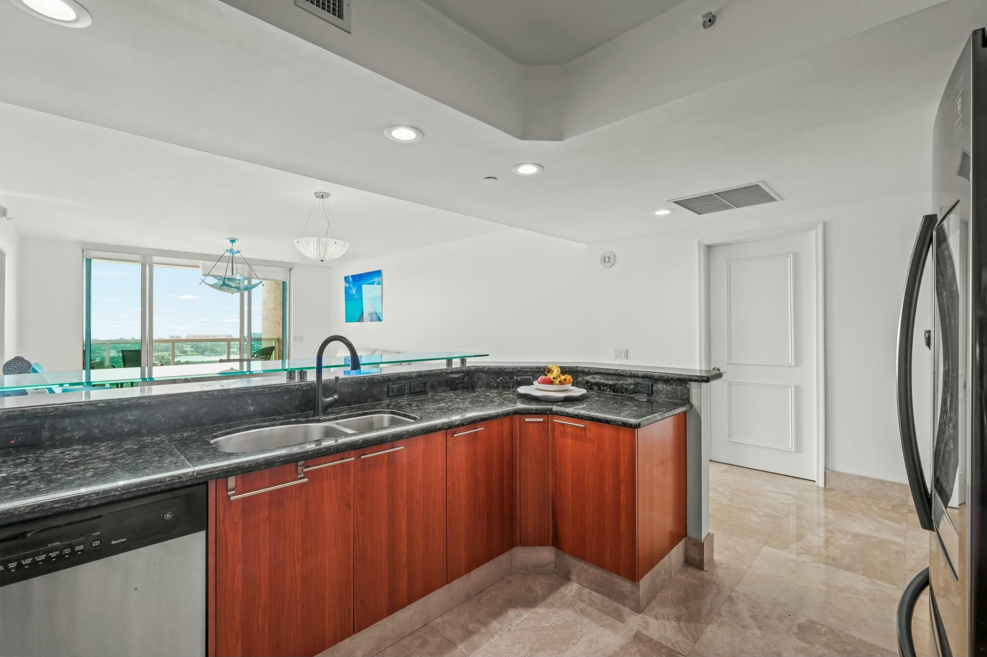 Marina Grande on the Ocean Unit 1710 photo 12