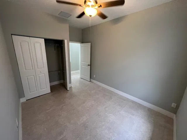 Residence photo 15