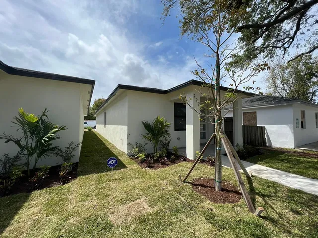 Residence photo 19