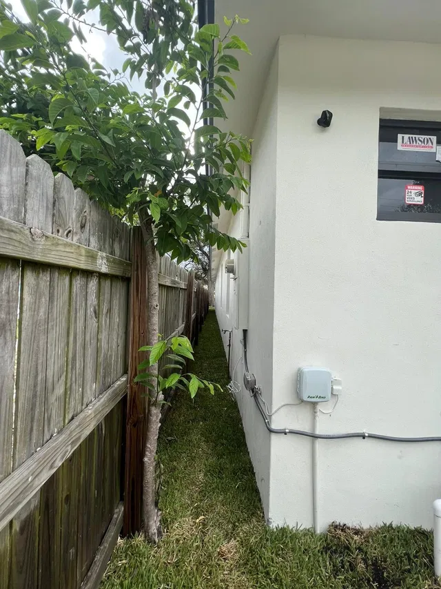 Residence photo 25