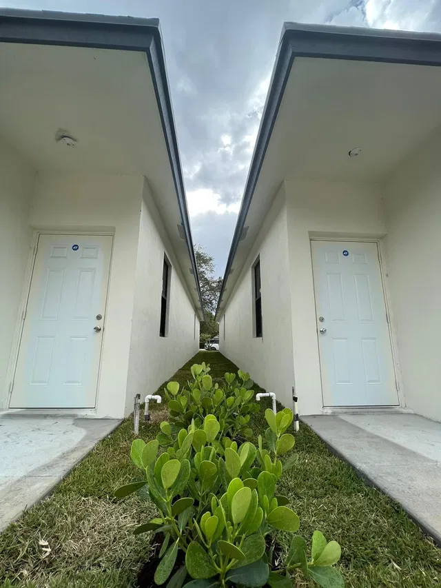 Residence photo 26