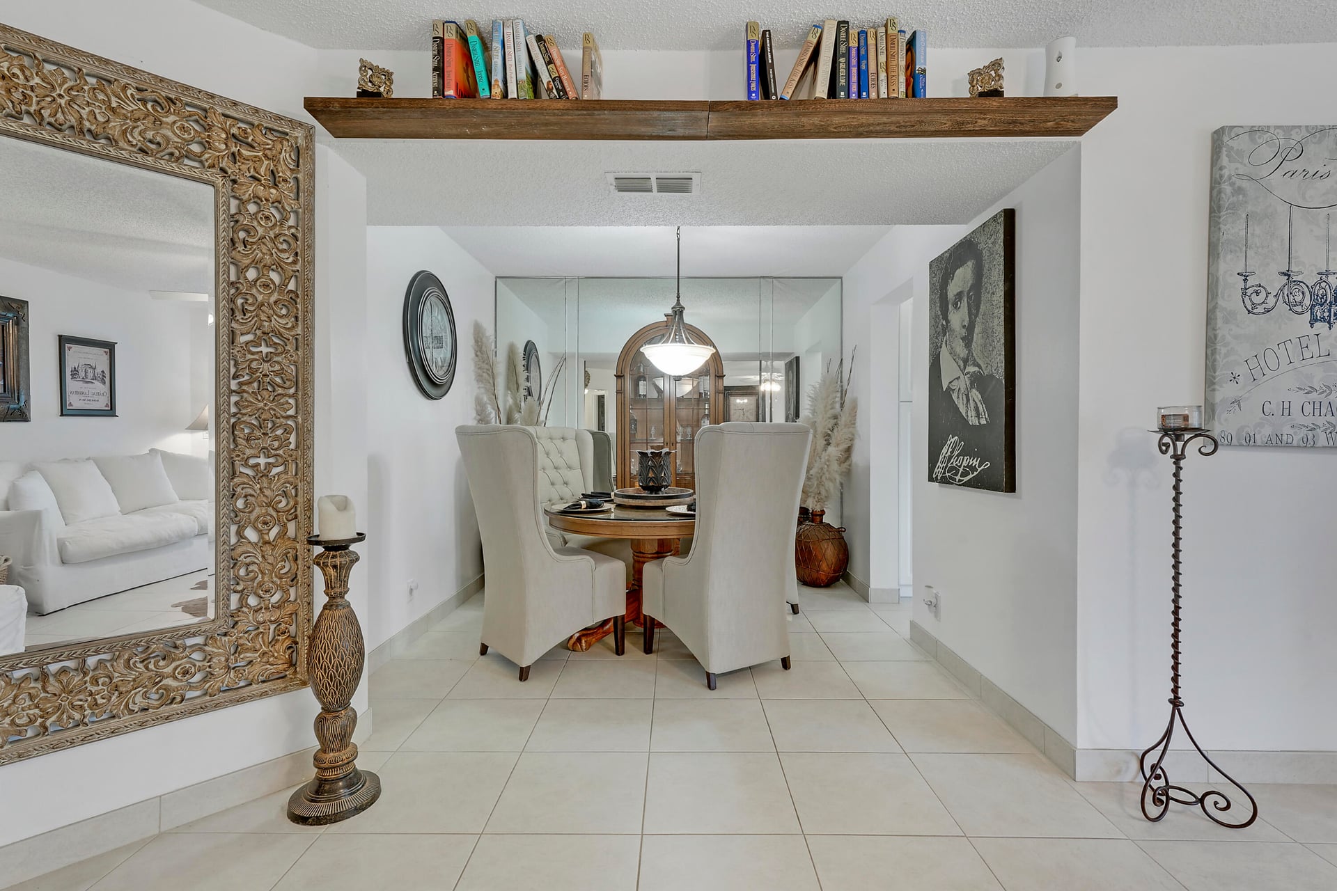 Unit 405 photo 6