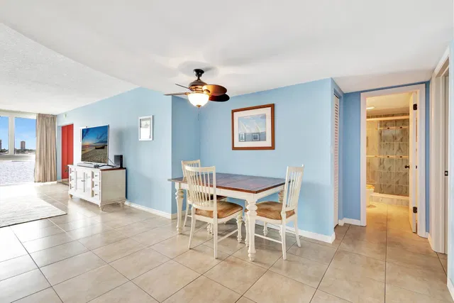  Unit 503 photo 4