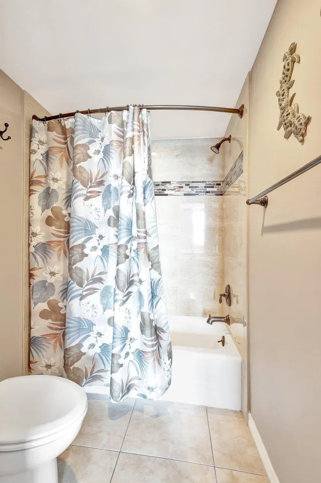  Unit 503 photo 18