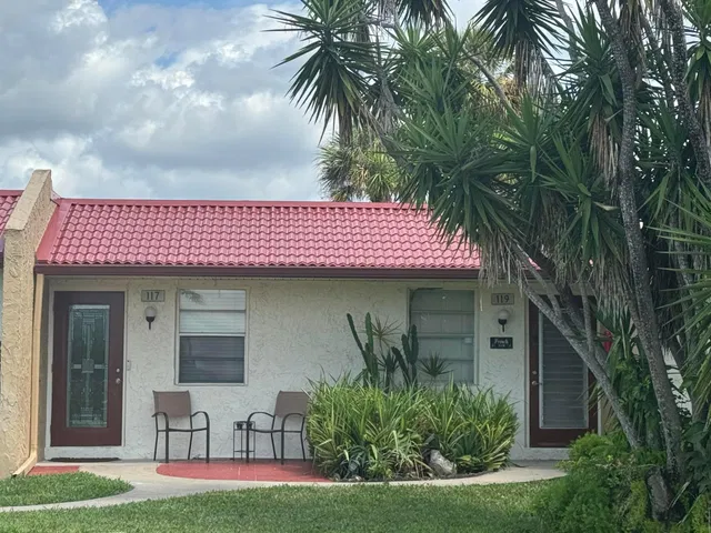 Residence photo 2