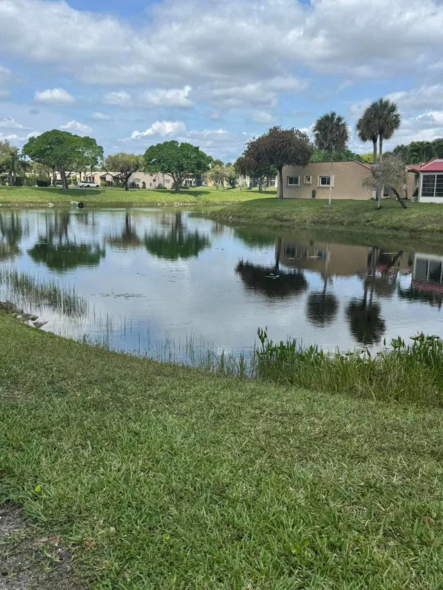Residence photo 4