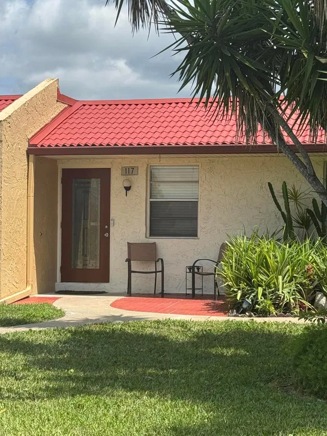 Residence photo 6